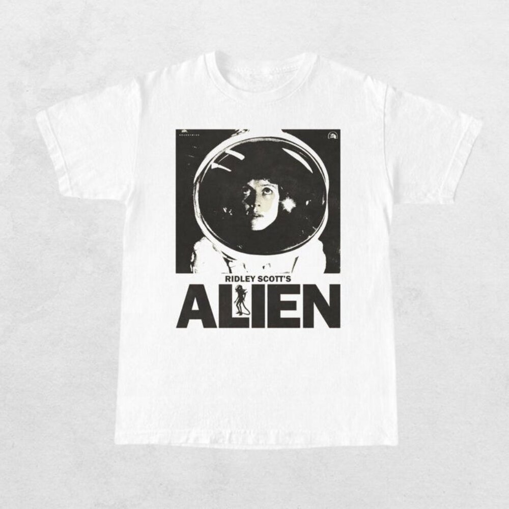 Alien Movie 1979 Shirt - Picture 1 of 5